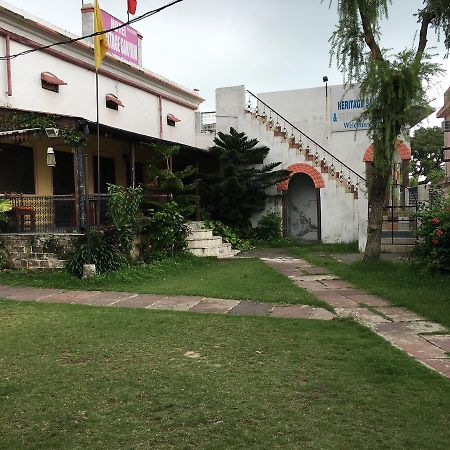 Hotel Heritage Sanyam Нахан Экстерьер фото
